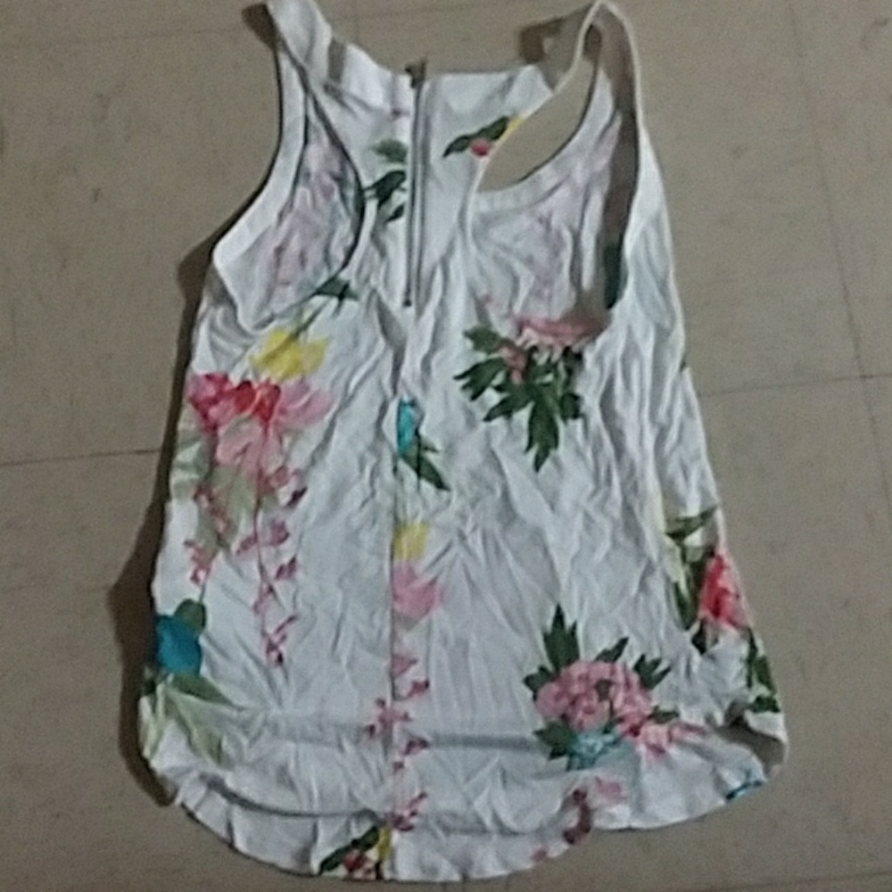 Tank top - Picture 3 of 3